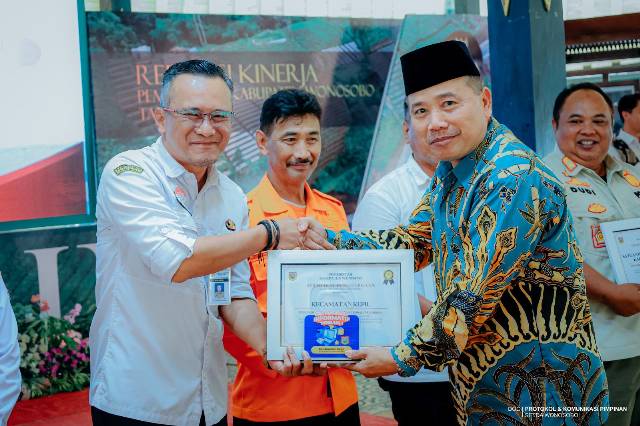 kecamatan-kepil-raih-predikat-terbaik-i-ppid-pelaksana-terinformatif-tahun-2025